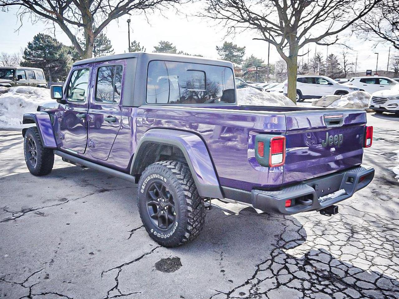 2026 Jeep Gladiator  Photo
