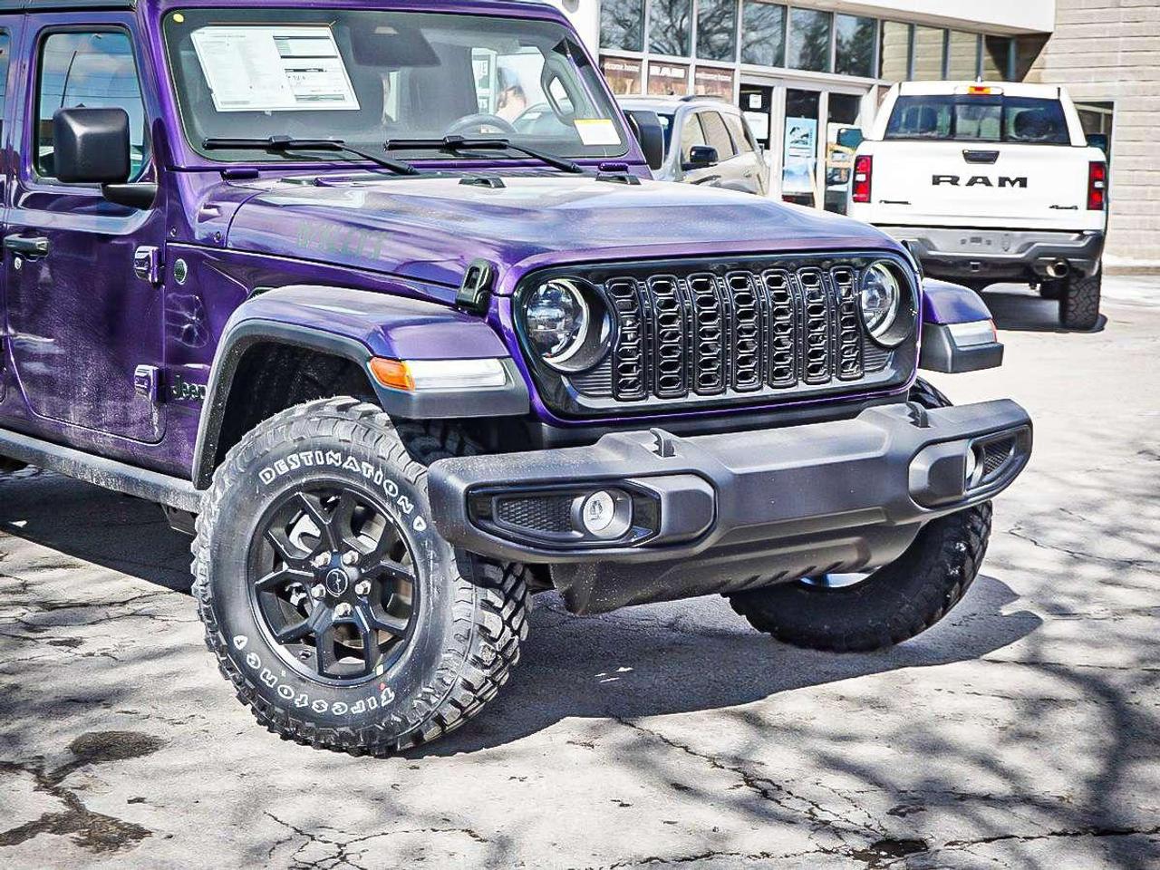 2026 Jeep Gladiator  Photo5