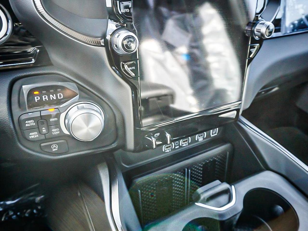 2026 RAM 1500  Photo