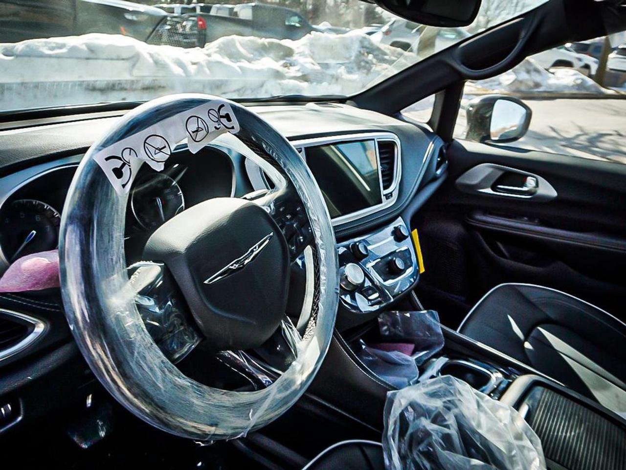 2026 Chrysler Pacifica  Photo