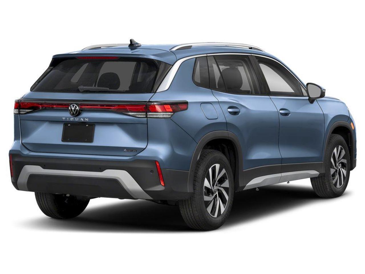 2026 Volkswagen Tiguan Trendline 4dr All-wheel Drive 4MOTION Photo2