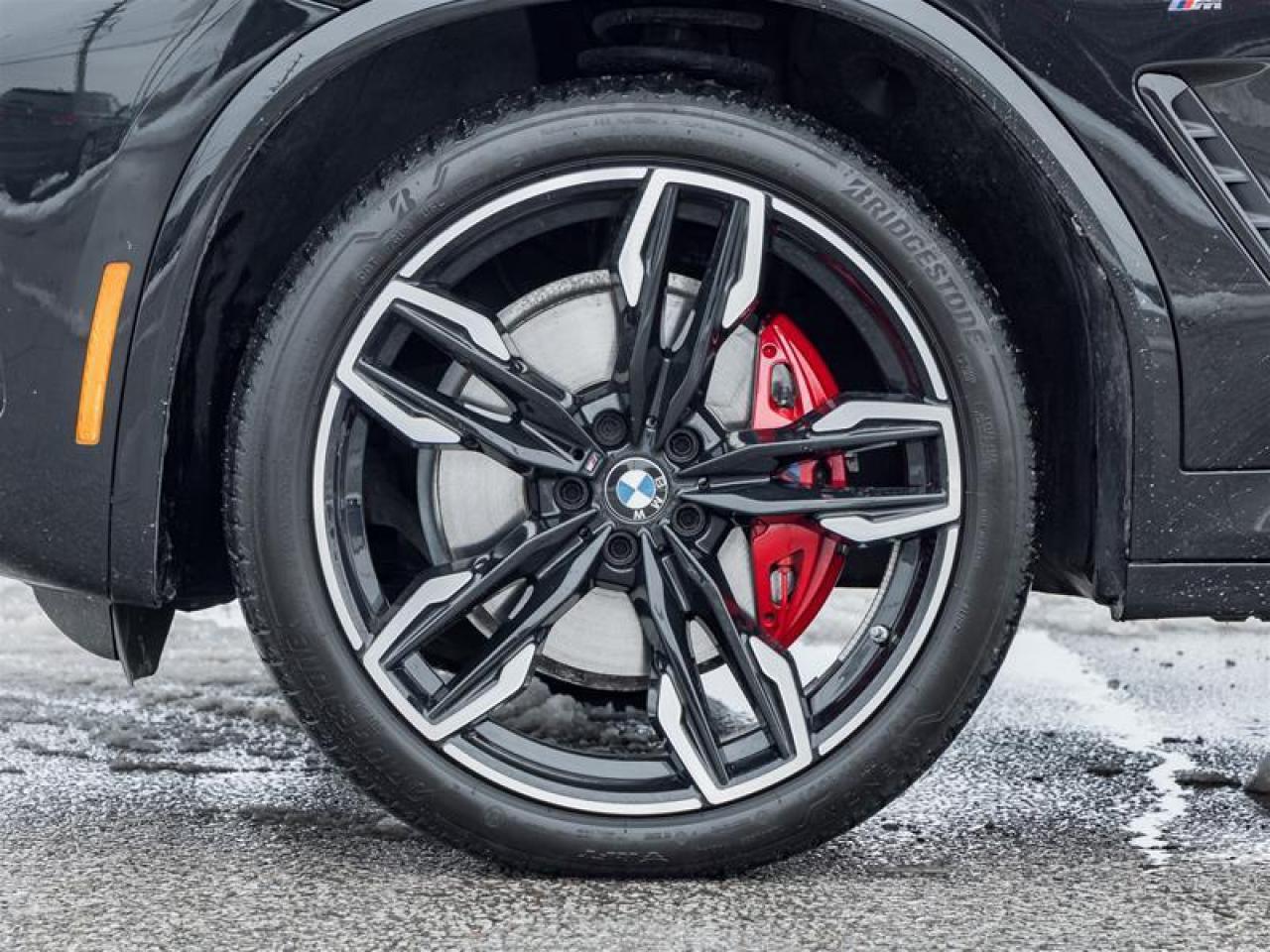 2024 BMW X4 M40i xDrive 4dr All-Wheel Drive Sports Activity Coupe Photo4