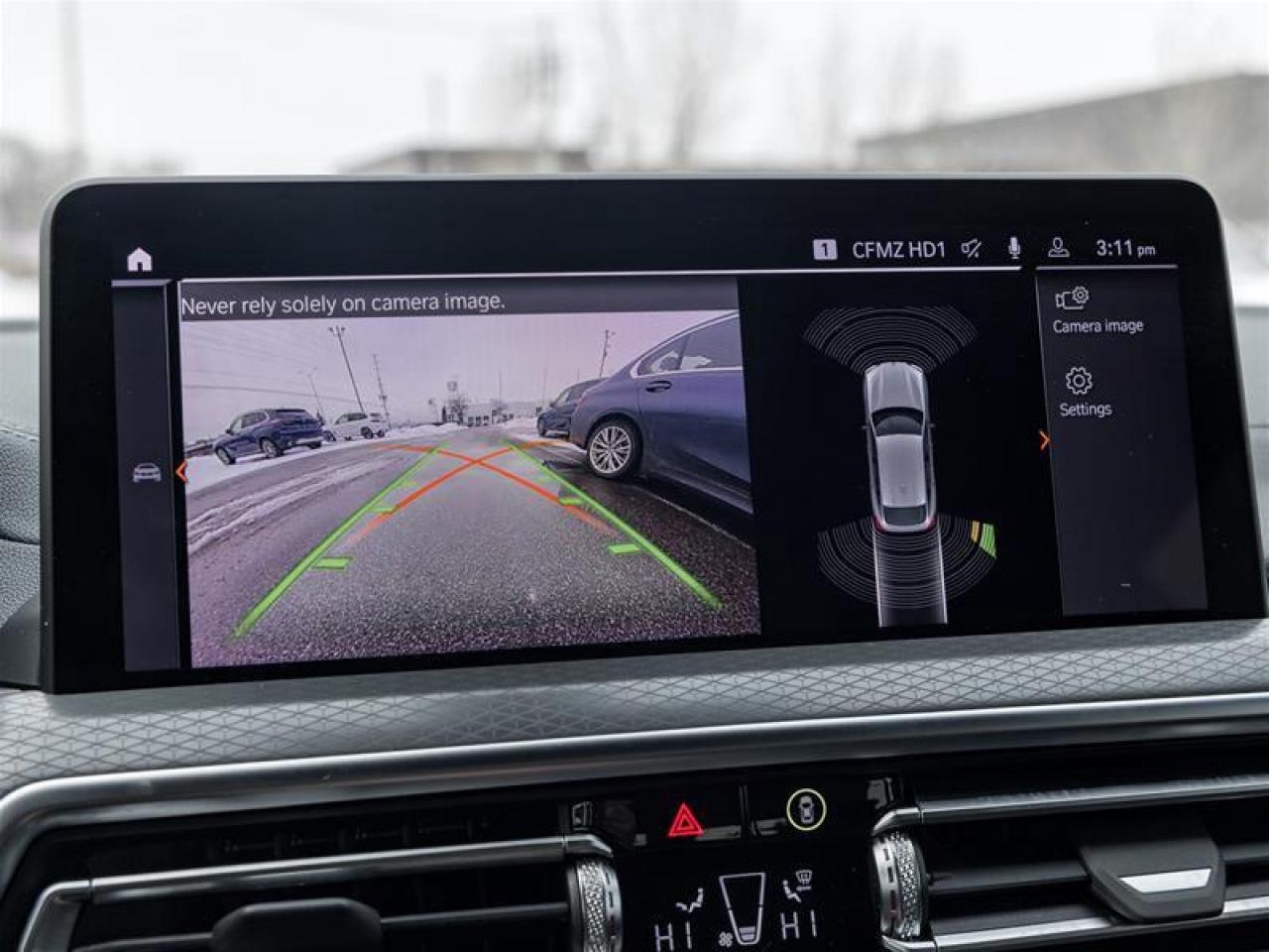 2024 BMW X4 M40i xDrive 4dr All-Wheel Drive Sports Activity Coupe Photo