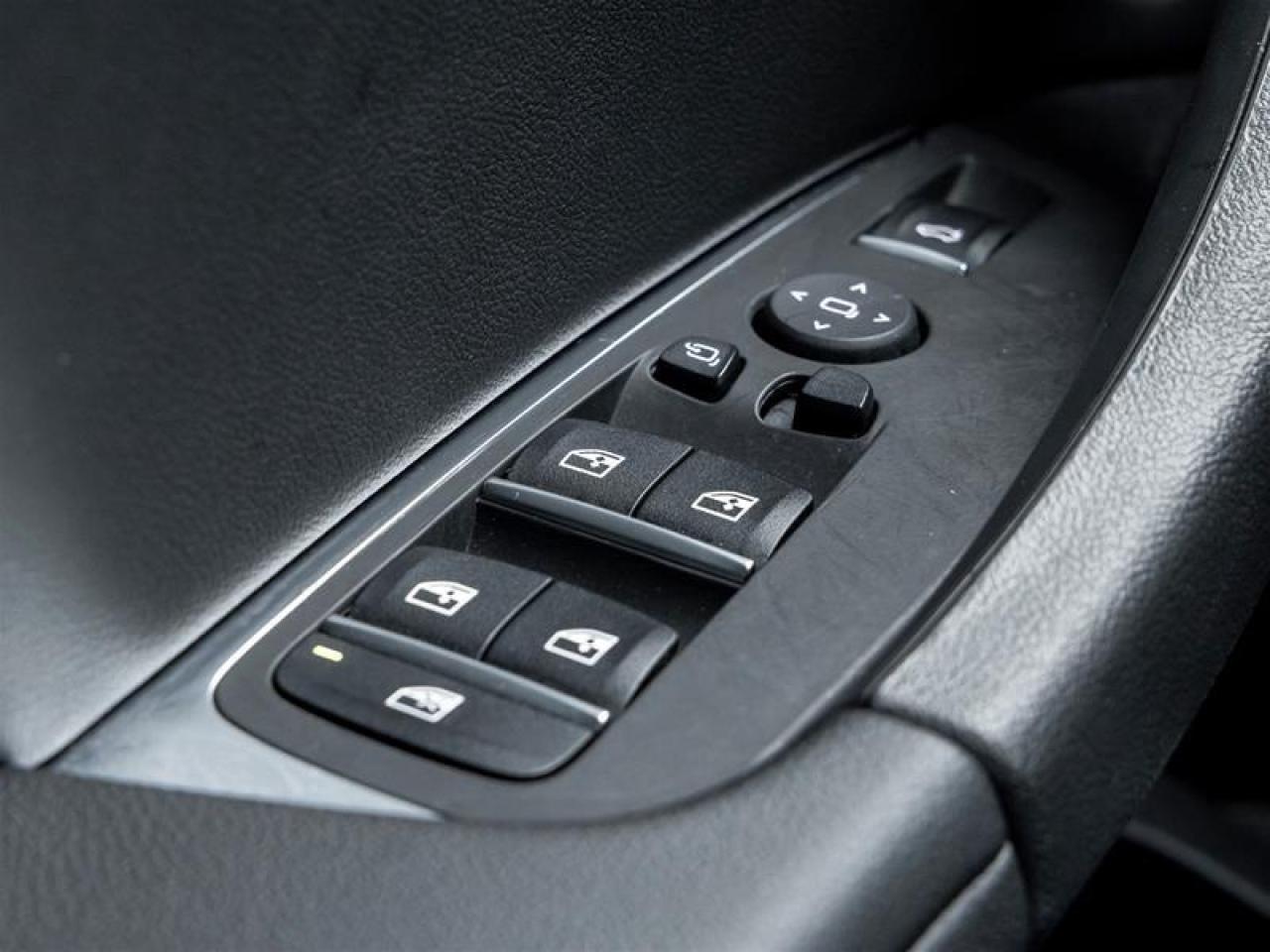 2024 BMW X4 M40i xDrive 4dr All-Wheel Drive Sports Activity Coupe Photo