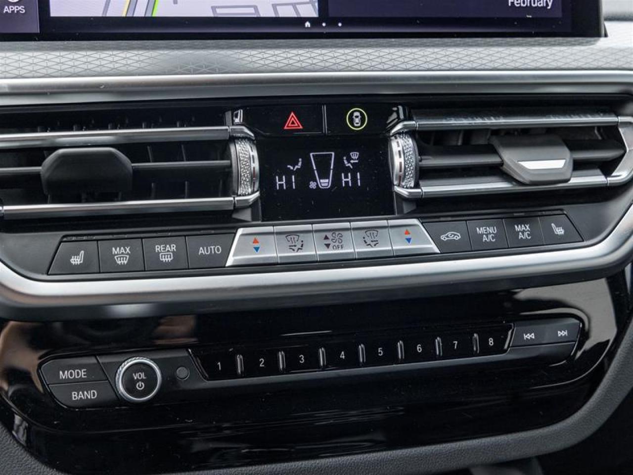 2024 BMW X4 M40i xDrive 4dr All-Wheel Drive Sports Activity Coupe Photo