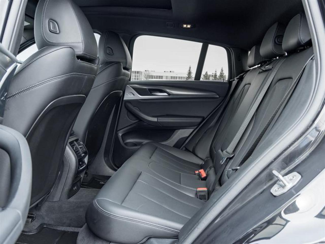 2024 BMW X4 M40i xDrive 4dr All-Wheel Drive Sports Activity Coupe Photo