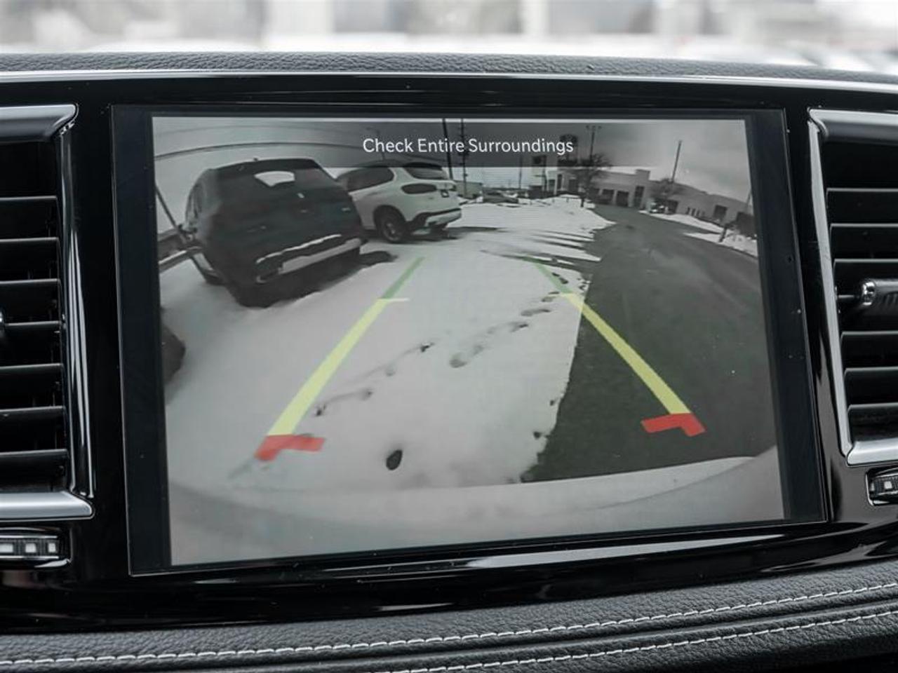 2025 Chrysler Pacifica Limited Front-Wheel Drive Passenger Van Photo