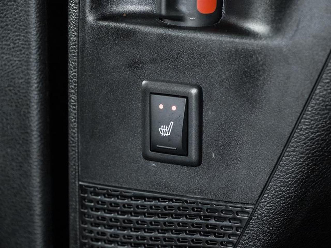 2025 Chrysler Pacifica Limited Front-Wheel Drive Passenger Van Photo