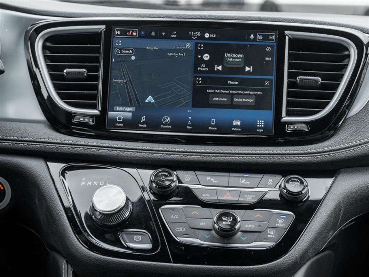 2025 Chrysler Pacifica Limited Front-Wheel Drive Passenger Van Photo