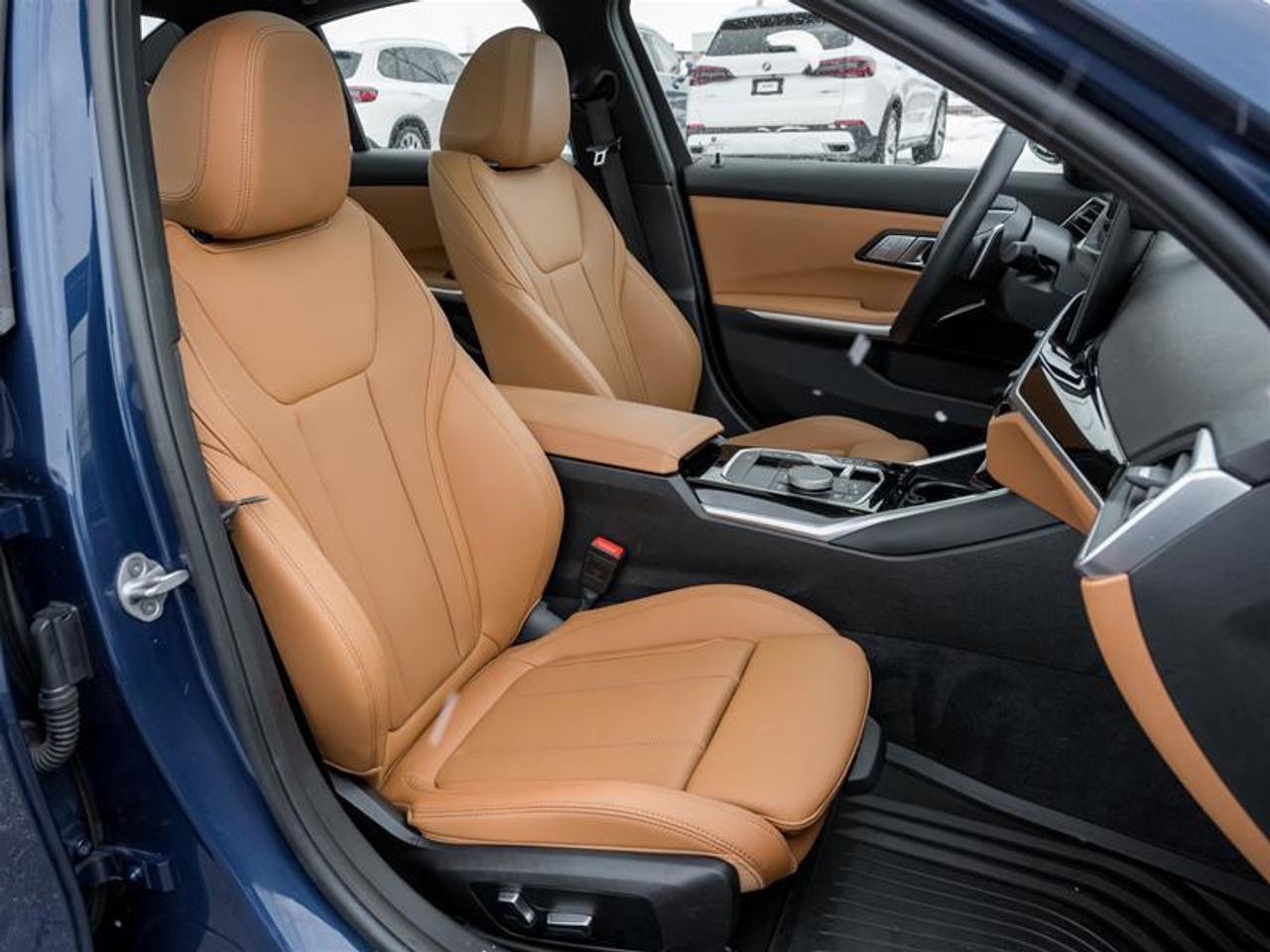 2023 BMW 330 i xDrive 4dr All-Wheel Drive Sedan Photo
