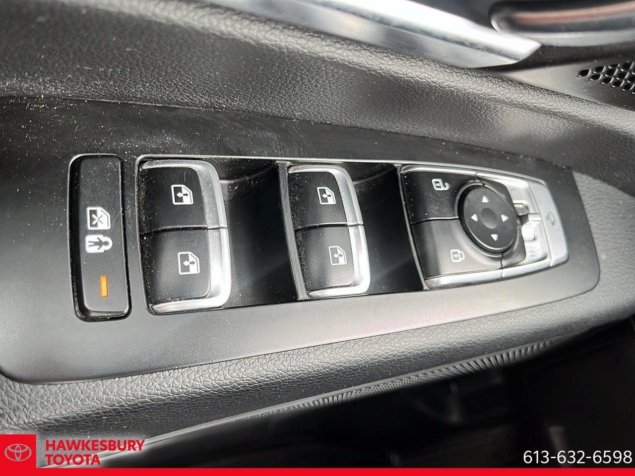 2023 Kia Telluride EX 8 PASSAGERS Photo