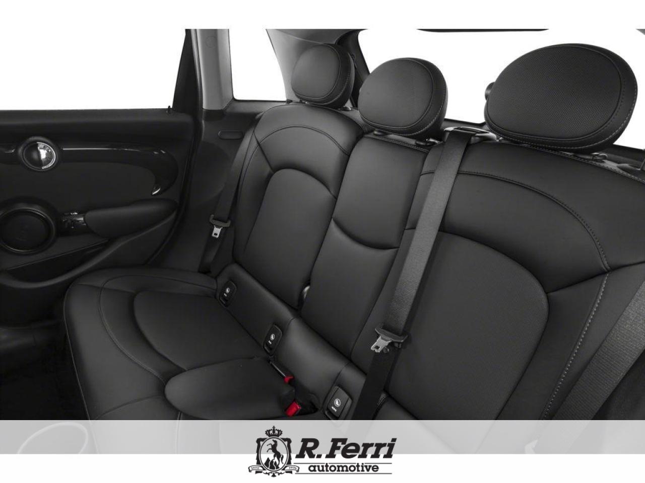 2021 MINI 5 Door Cooper S 4dr Hatchback Photo