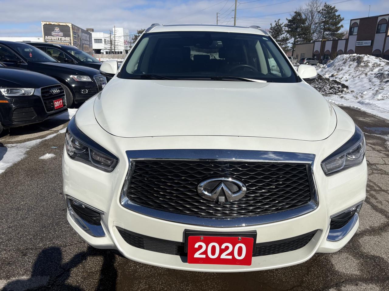2020 Infiniti QX60 Essential AWD -Ltd Avail- Photo