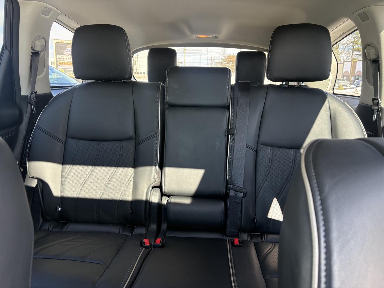 2020 Infiniti QX60 Essential AWD -Ltd Avail- Photo