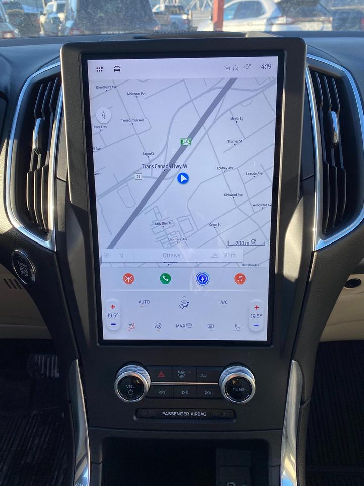 2024 Ford Edge TITANIUM 4DR ALL-WHEEL DRIVE Photo