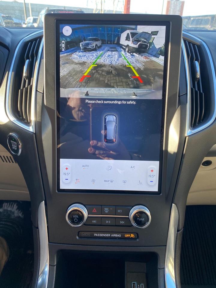 2024 Ford Edge TITANIUM 4DR ALL-WHEEL DRIVE Photo