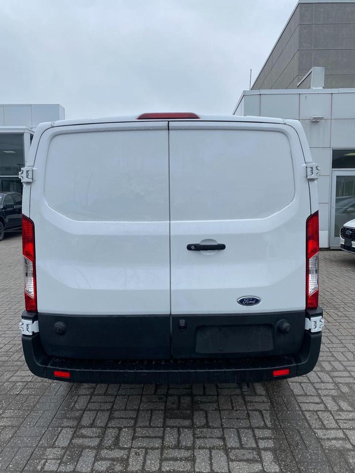2023 Ford Transit-150 Cargo  Photo4