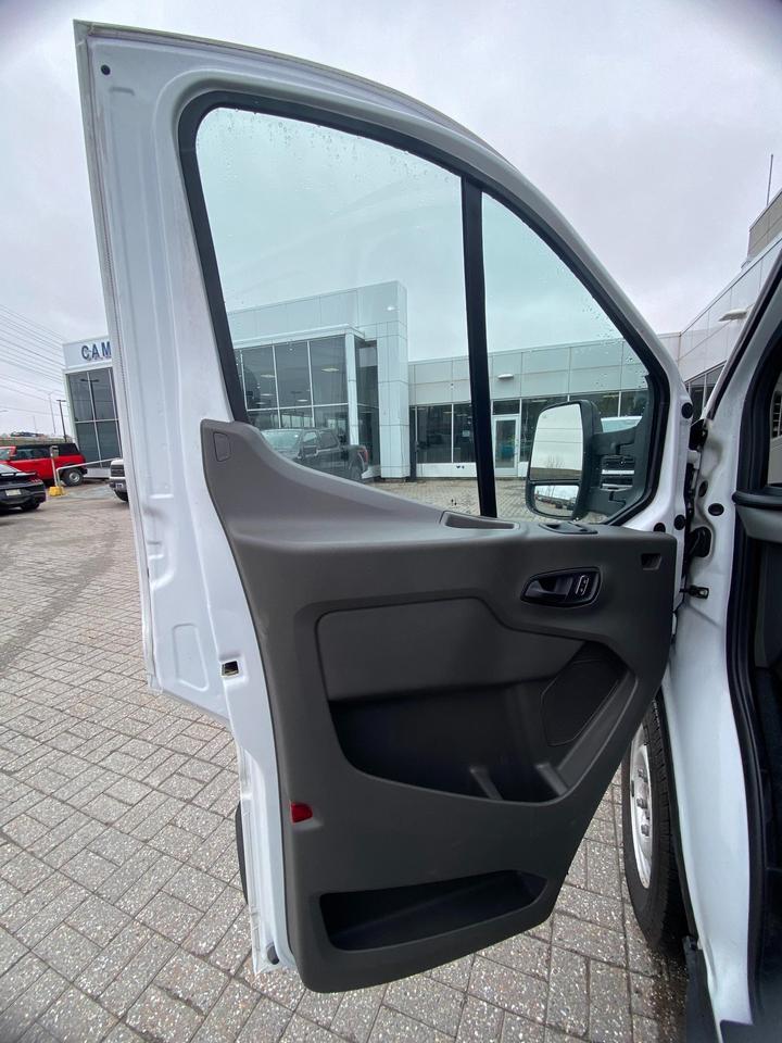 2023 Ford Transit-150 Cargo  Photo