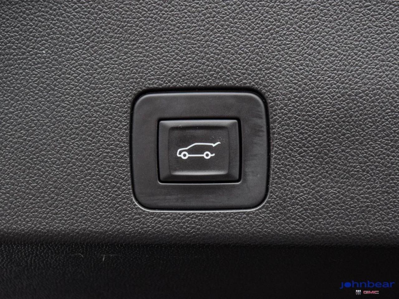 2024 Buick Encore GX Avenir Photo