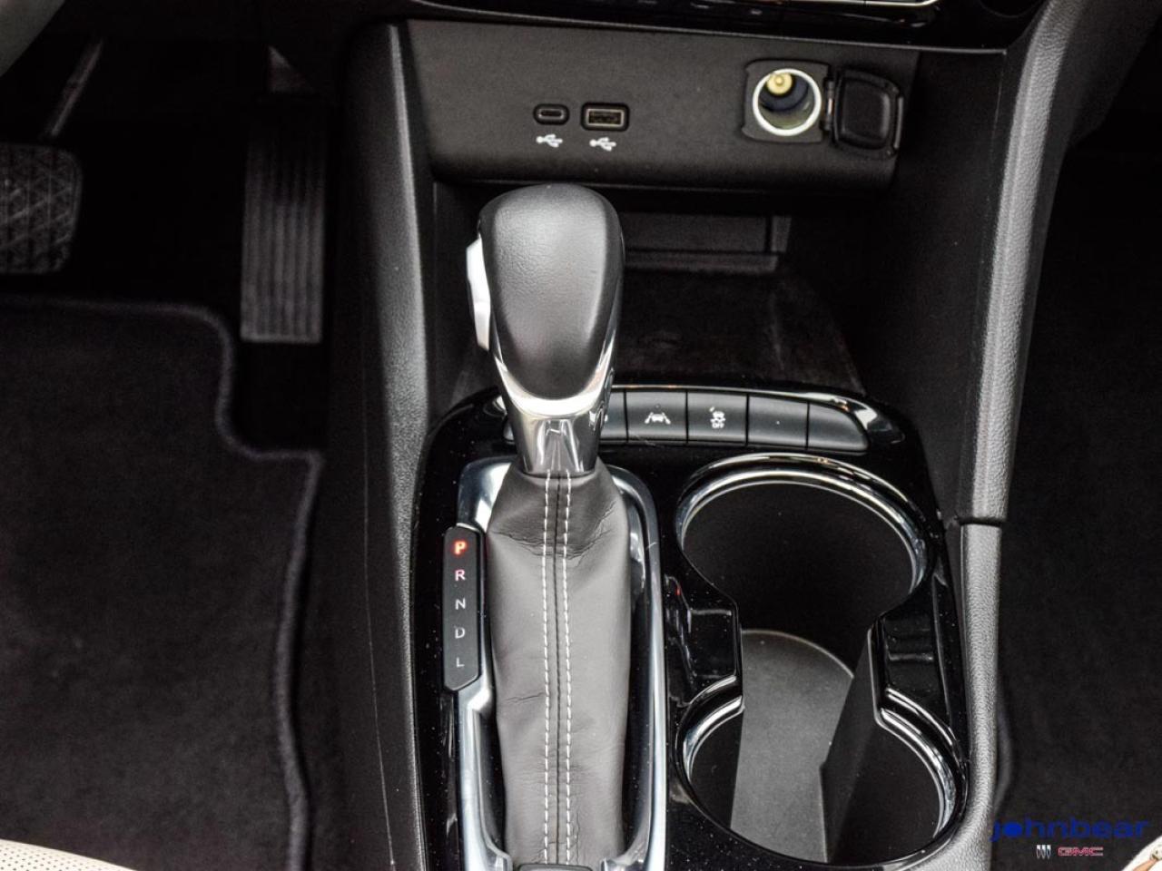 2024 Buick Encore GX Avenir Photo