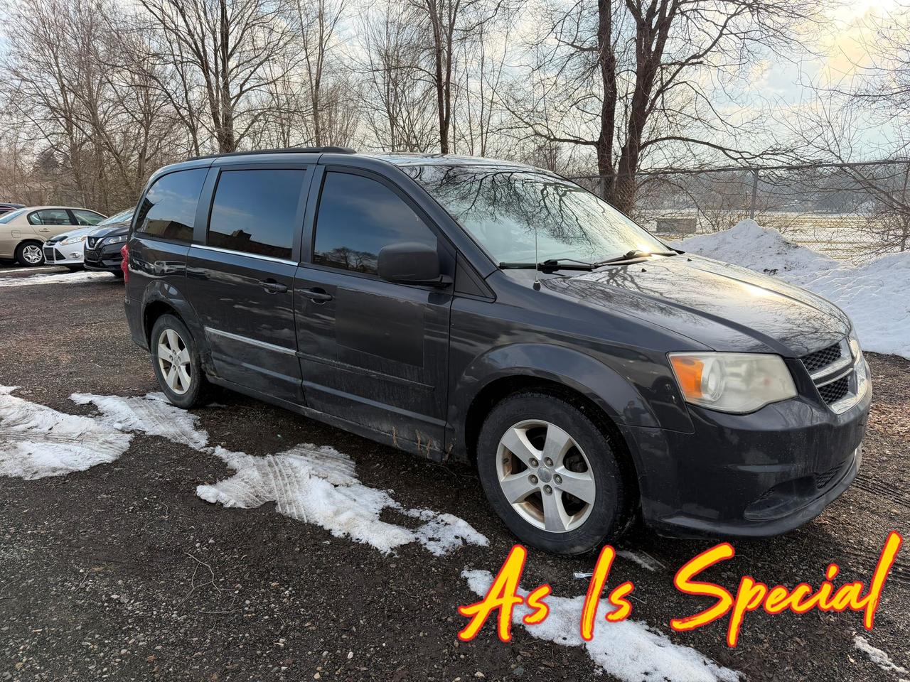 2012 Dodge Grand Caravan SE/SXT Passenger Van Photo