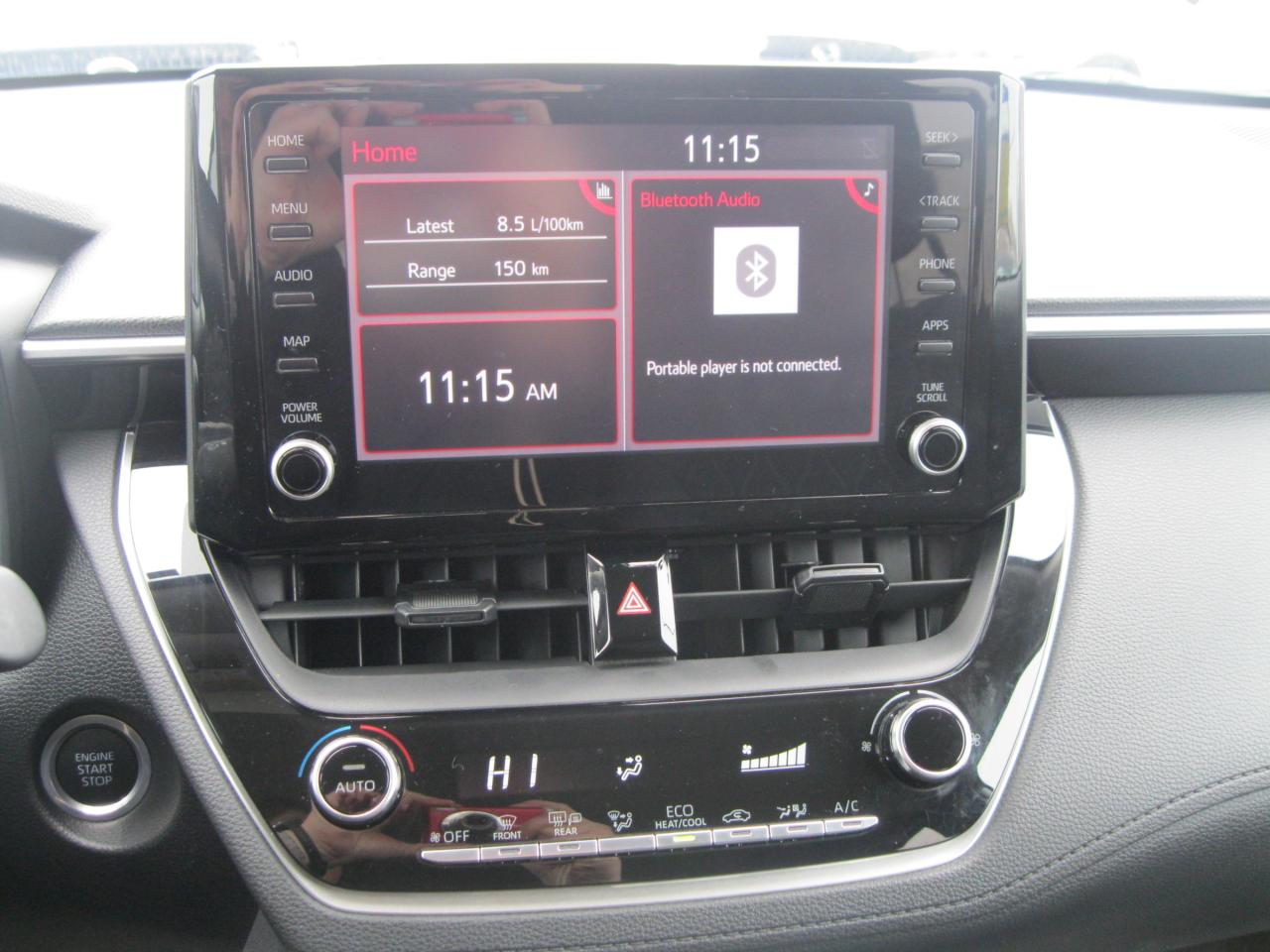 2022 Toyota Corolla Cross LE 4dr All-Wheel Drive Photo