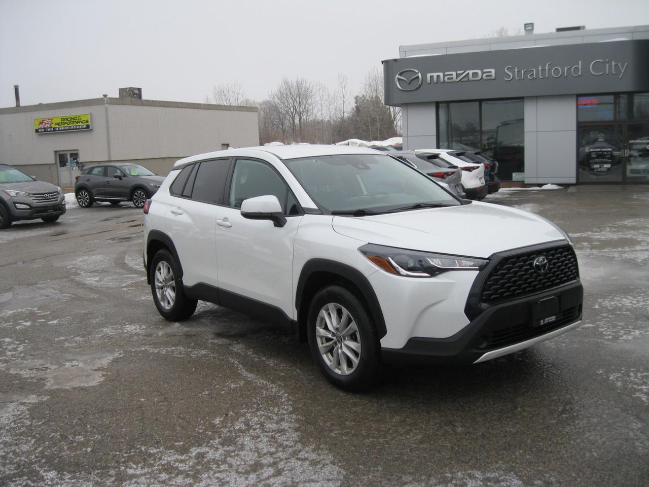 2022 Toyota Corolla Cross LE 4dr All-Wheel Drive Photo