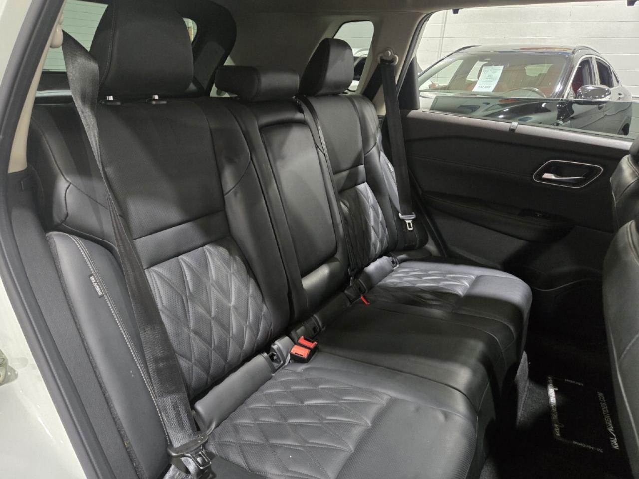 2021 Nissan Rogue Platinum PKG No Accidents 360 surround Camera Bose Photo