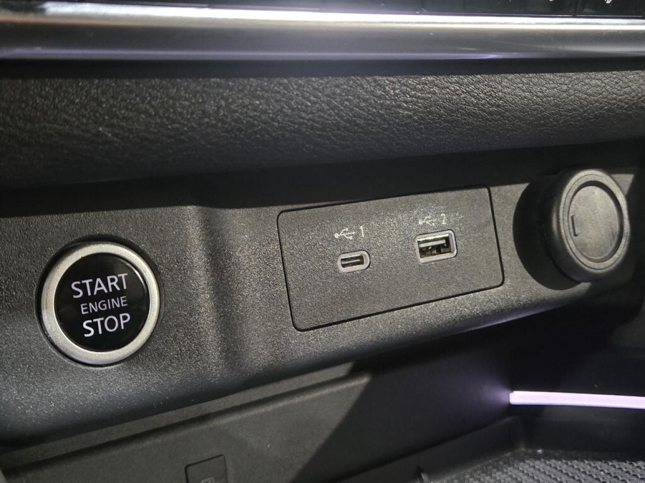 2021 Nissan Rogue Platinum PKG No Accidents 360 surround Camera Bose Photo