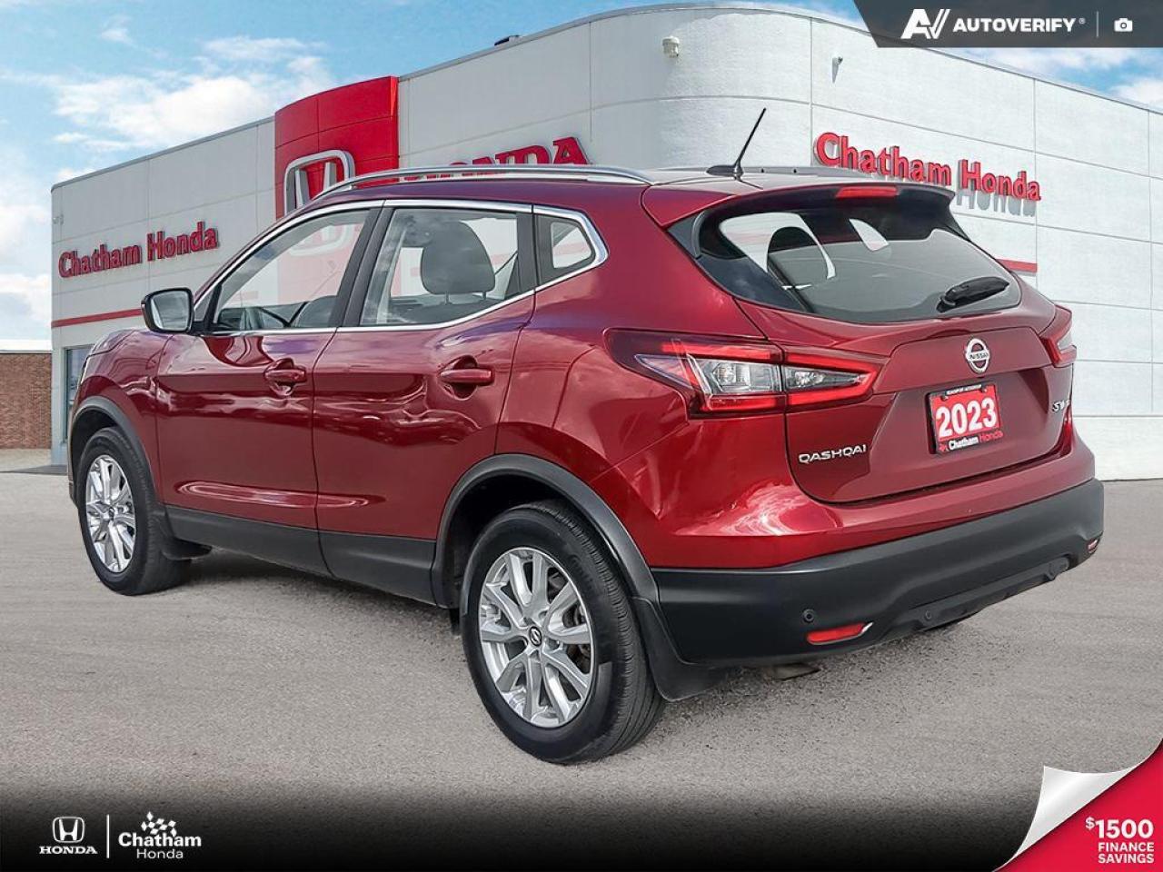 2023 Nissan Qashqai SV AWD - No Accidents! Intelligent Cruise Control Photo3