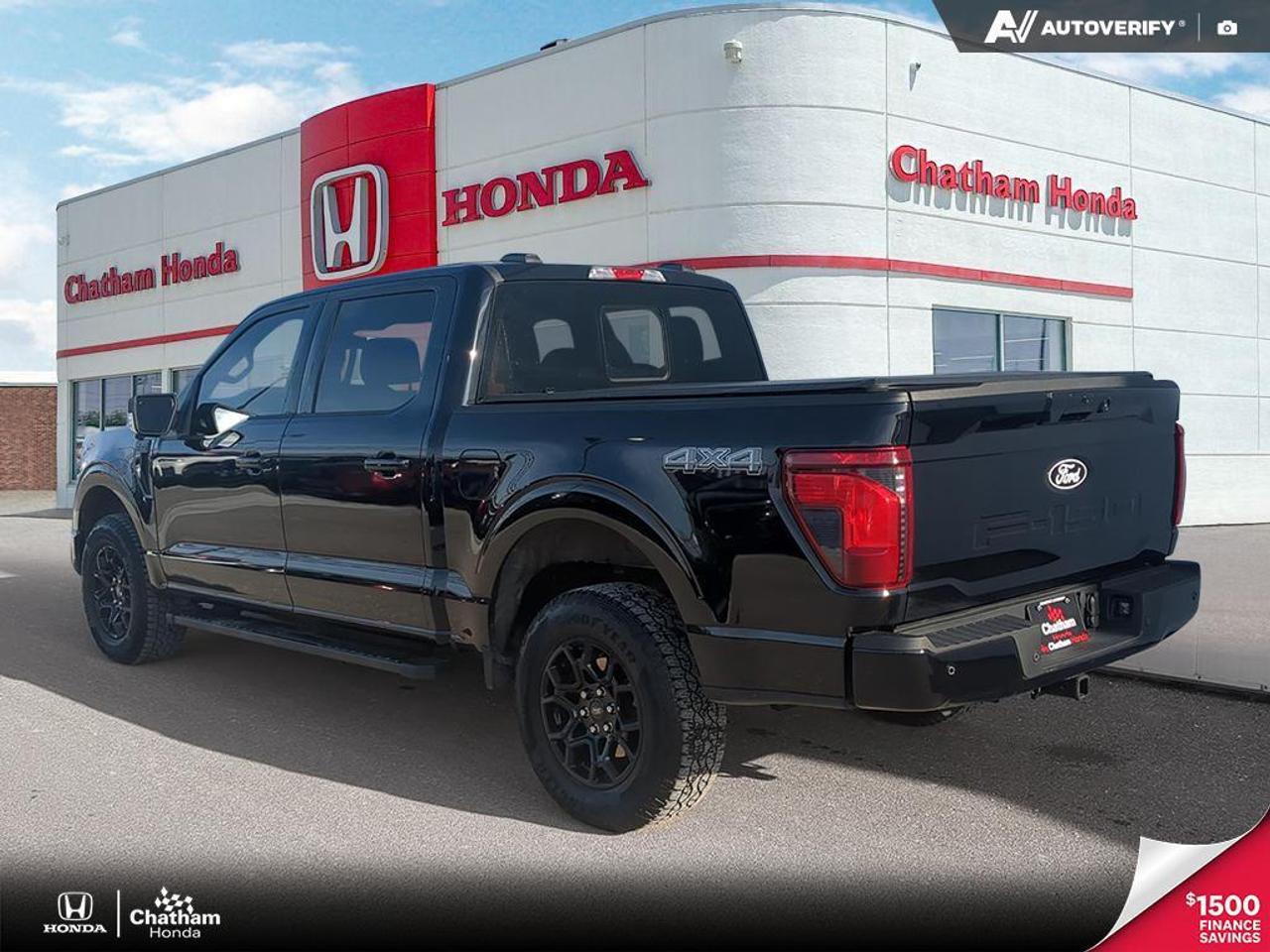 2025 Ford F-150 XLT Photo3