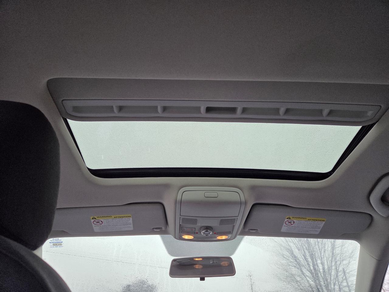 2015 Volkswagen Jetta Sedan 4dr 2.0L Auto Trendline ,Sunroof, Drives Great! Photo