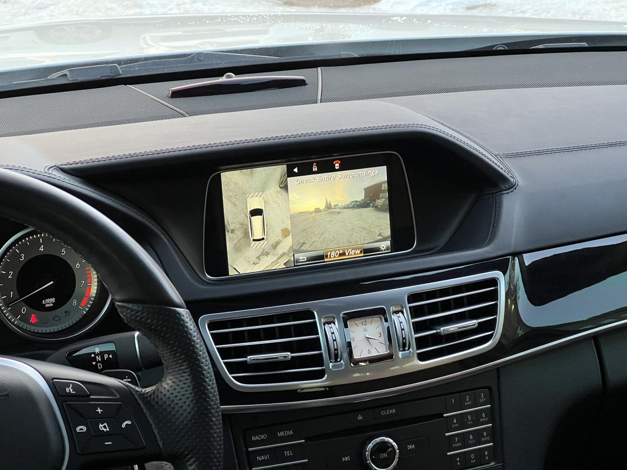 2016 Mercedes-Benz E-Class E400 Wagon - RARE! - Highly Optioned - 2 Keys - Lo Photo