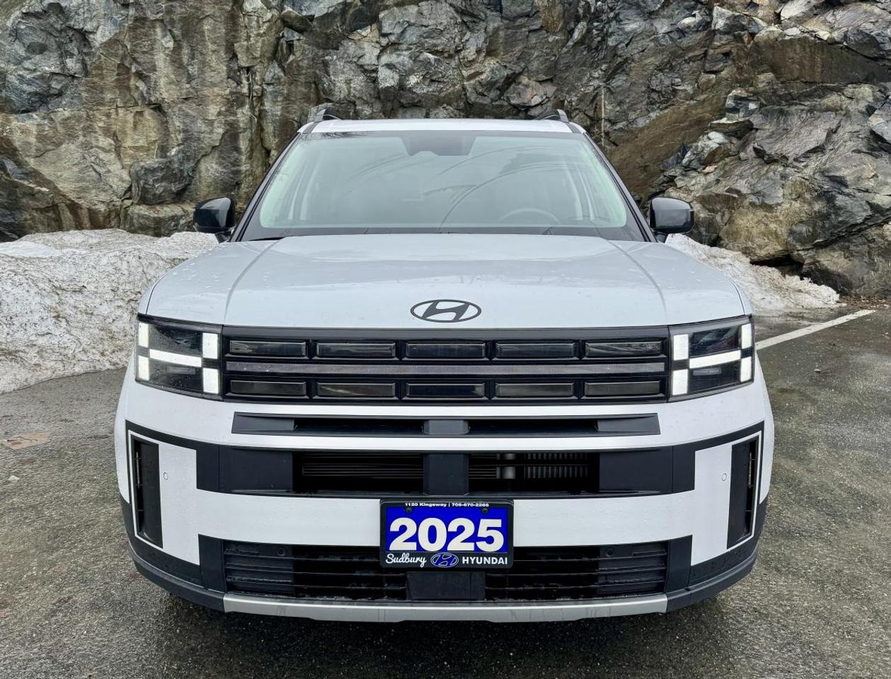 2025 Hyundai Santa Fe XRT AWD Photo2
