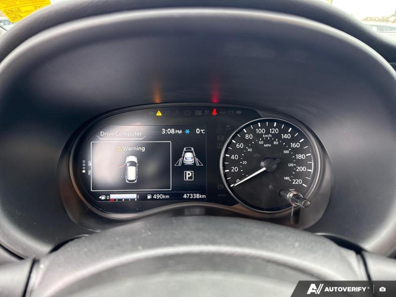 2024 Nissan Kicks SR BACKUP CAM   BLUETOOTH   HTD SEATS   KETLESS EN Photo