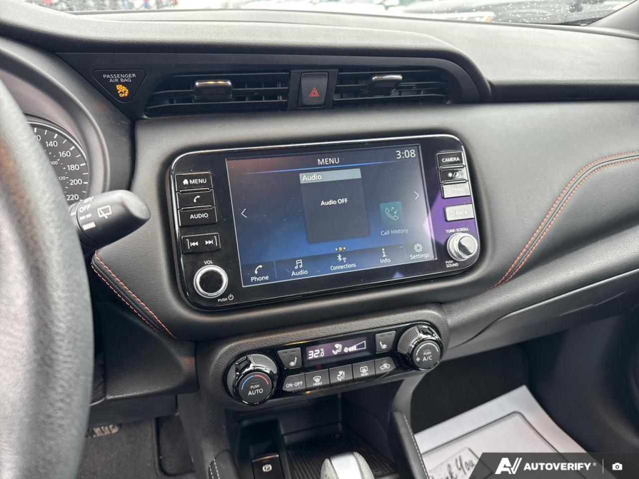 2024 Nissan Kicks SR BACKUP CAM   BLUETOOTH   HTD SEATS   KETLESS EN Photo