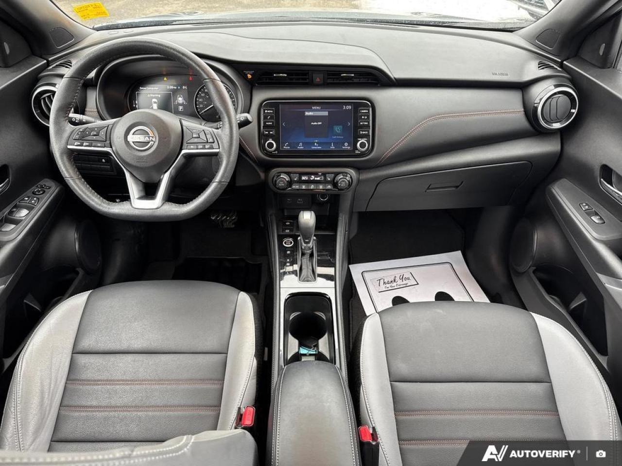 2024 Nissan Kicks SR BACKUP CAM   BLUETOOTH   HTD SEATS   KETLESS EN Photo