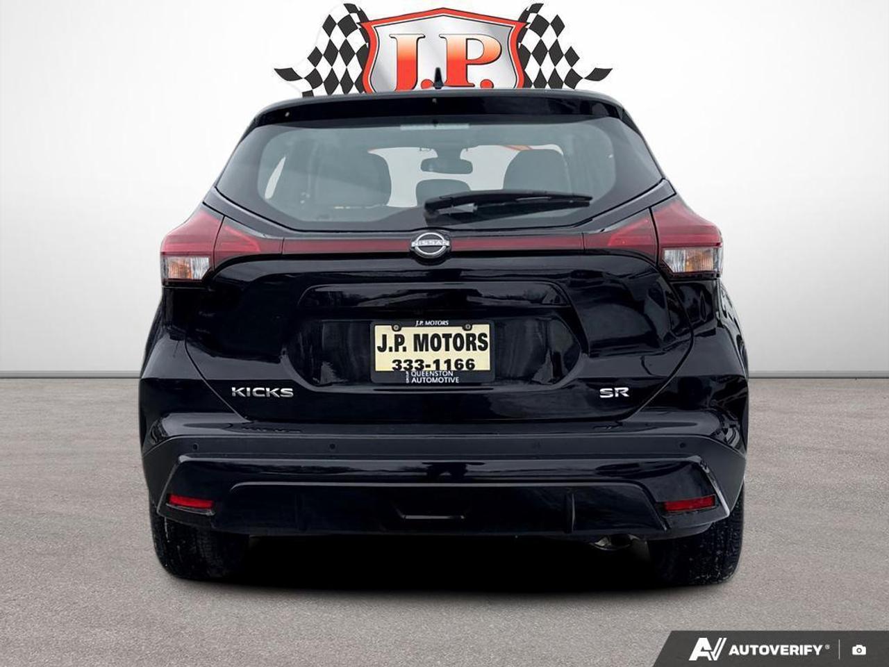 2024 Nissan Kicks SR BACKUP CAM   BLUETOOTH   HTD SEATS   KETLESS EN Photo4