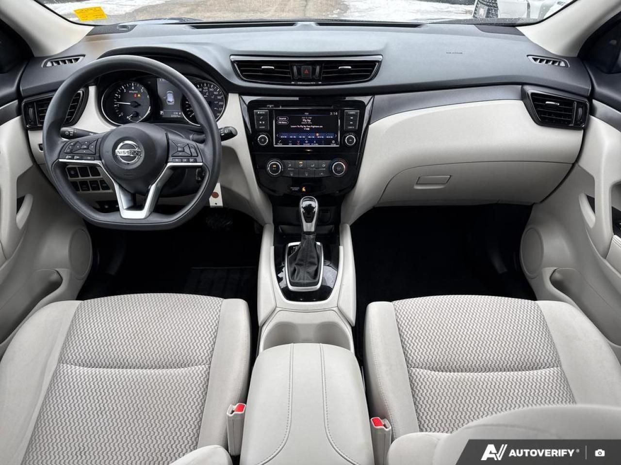 2023 Nissan Qashqai S BACKUP CAM   BLUETOOTH   HTD SEATS   KEYLESS ENT Photo