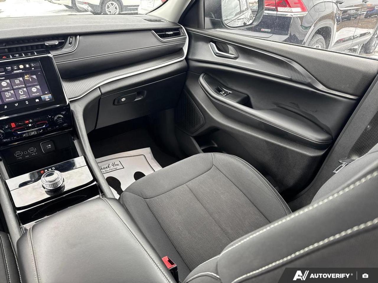 2023 Jeep Grand Cherokee Laredo BACKUP CAM   BLUETOOTH   HTD SEATS   KEYLES Photo