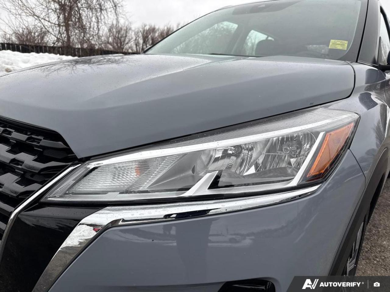 2024 Nissan Kicks SV BACKUP CAM   BLUETOOTH   HTD SEATS   KEYLESS EN Photo