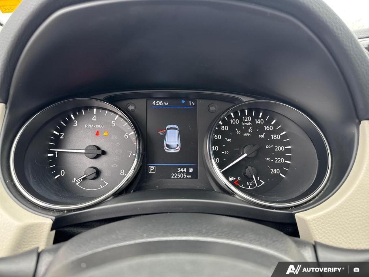 2023 Nissan Qashqai S BACKUP CAM   BLUETOOTH   HTD SEATS   KEYLESS ENT Photo