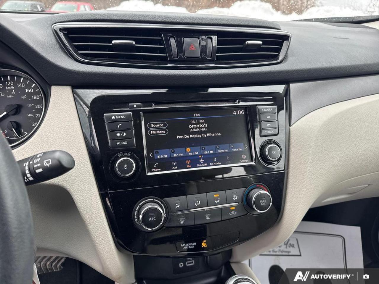 2023 Nissan Qashqai S BACKUP CAM   BLUETOOTH   HTD SEATS   KEYLESS ENT Photo