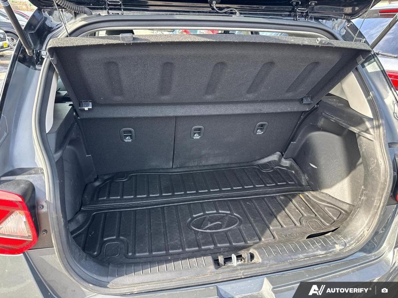 2023 Hyundai Venue Essential w/Two-Tone BACKUP CAM   BLUETOOTH   HTD Photo