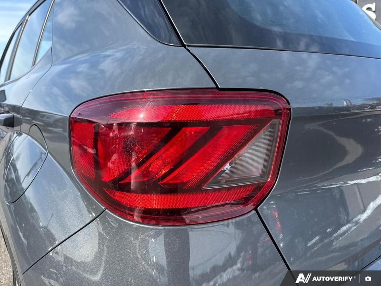 2023 Hyundai Venue Essential w/Two-Tone BACKUP CAM   BLUETOOTH   HTD Photo