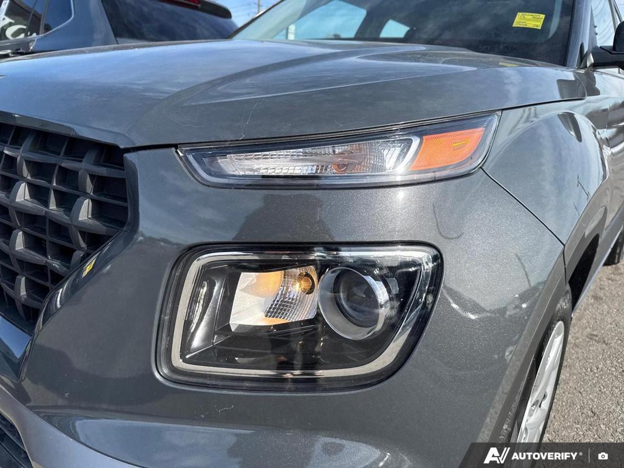 2023 Hyundai Venue Essential w/Two-Tone BACKUP CAM   BLUETOOTH   HTD Photo