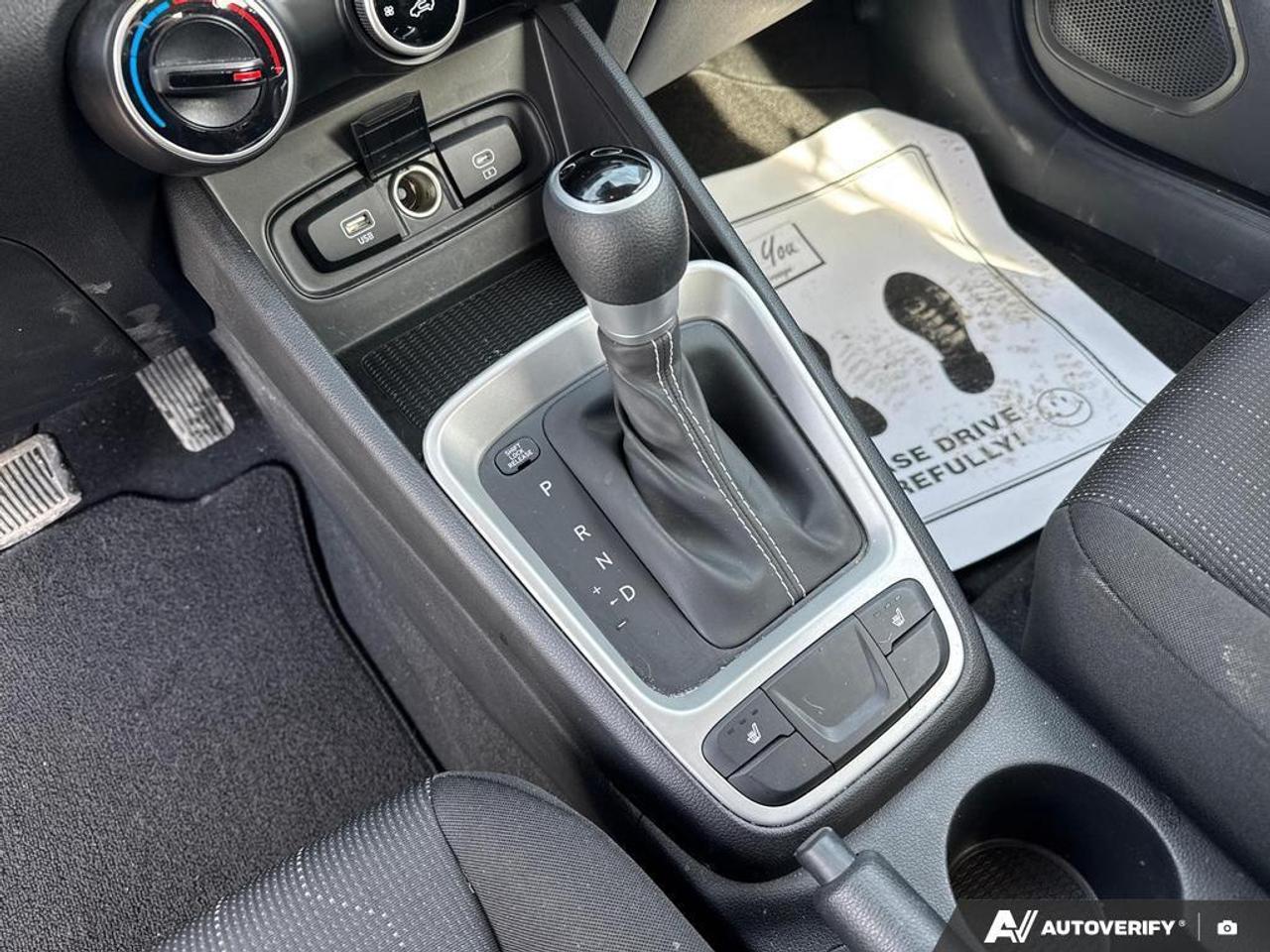 2023 Hyundai Venue Essential w/Two-Tone BACKUP CAM   BLUETOOTH   HTD Photo