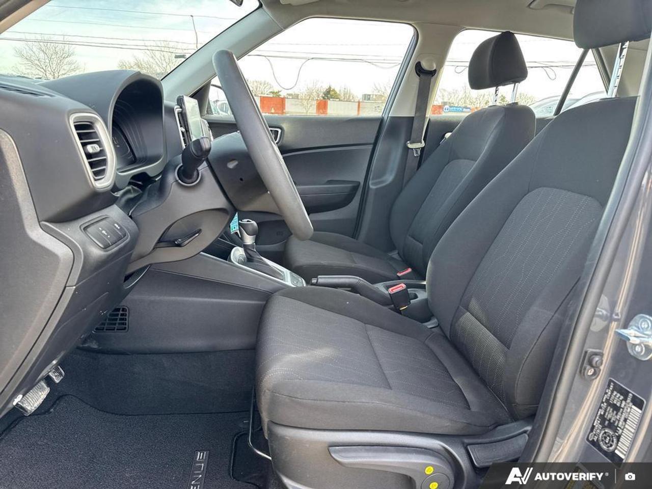 2023 Hyundai Venue Essential w/Two-Tone BACKUP CAM   BLUETOOTH   HTD Photo