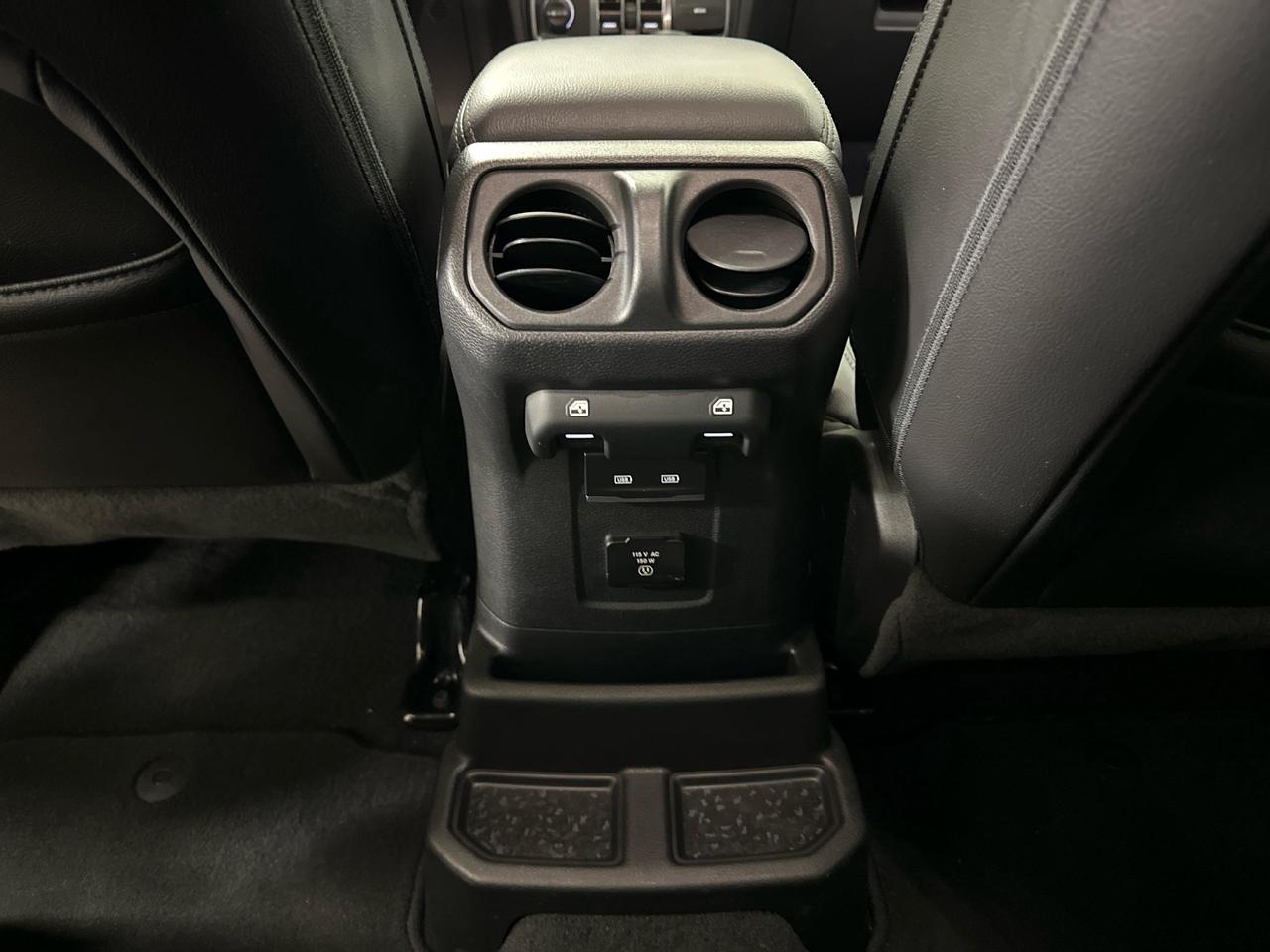 2023 Jeep Wrangler Sahara - LEATHER/3 PC TOP/NAVI/1 OWNER! Photo
