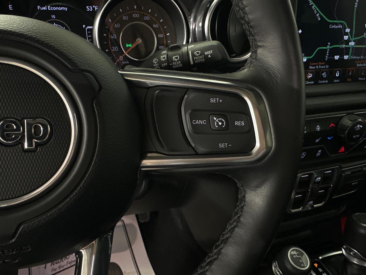 2023 Jeep Wrangler Sahara - LEATHER/3 PC TOP/NAVI/1 OWNER! Photo